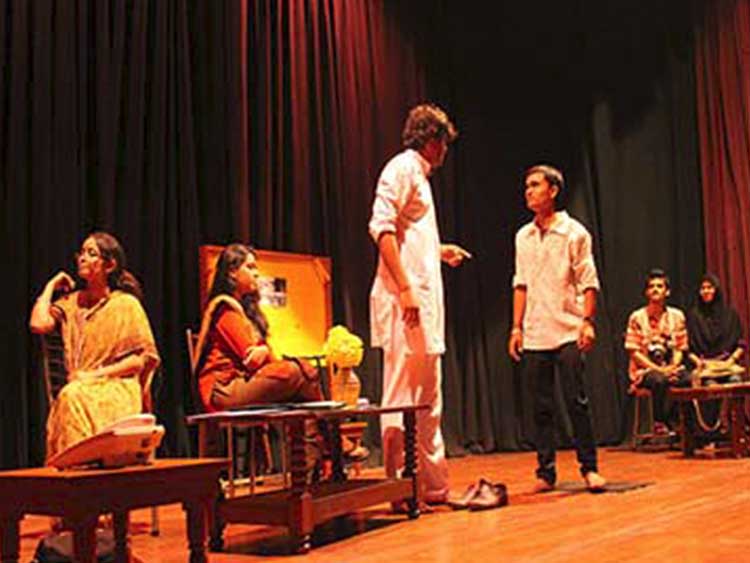Theatre & Drama in Media